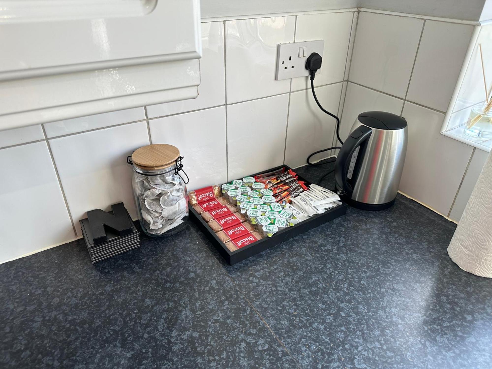 A Charming 3 Bed Home Next To Nec And Birmingham International Airport Marston Green Екстериор снимка