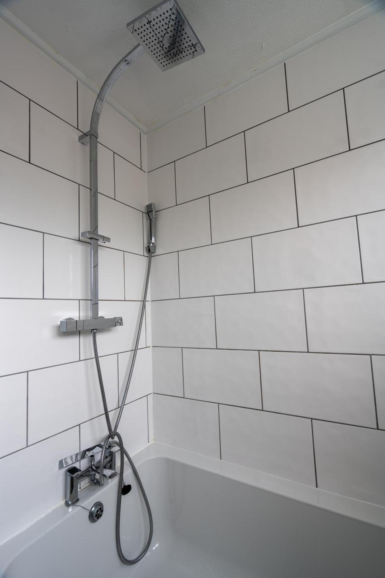 A Charming 3 Bed Home Next To Nec And Birmingham International Airport Marston Green Екстериор снимка